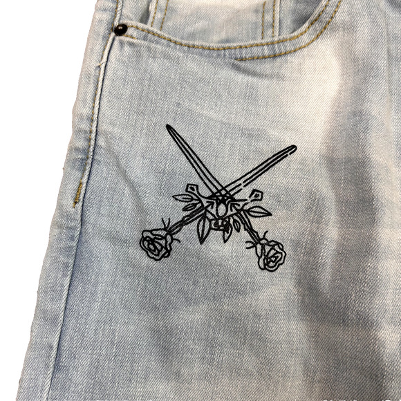 Crysp Denim Jeans Men’s 30 Blue Skinny Distressed Graphic Script Streetwear - Picture 4 of 16